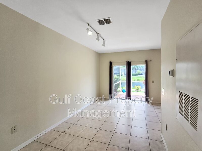 Limited-Time Offer: Two-for-One Application Fee Special! Flexible Move-In Costs! Pay only half the security deposit at lease signing and spread the rest over your first two months! property image