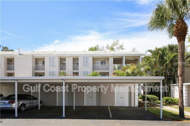 Country Club Living property image