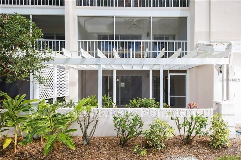 Country Club Living property image