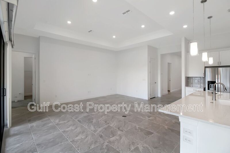 3 Bedroom Home Available in Lakespur in Wellen Park property image