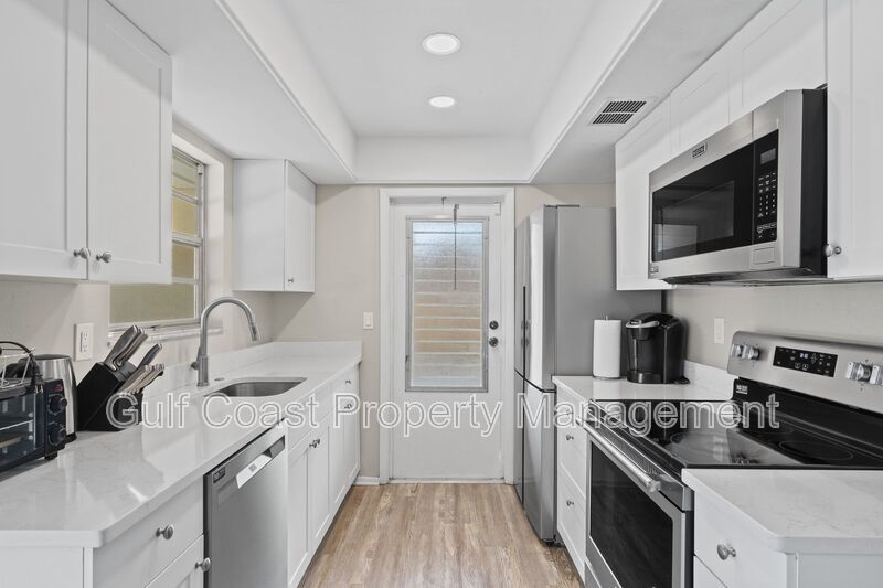 2363 Alton Rd property image