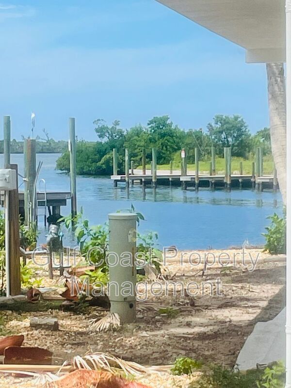 8238 Harborside Circle property image