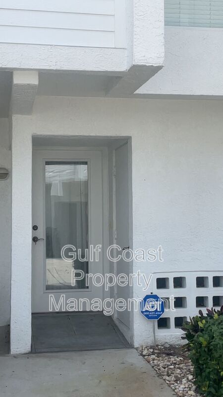 8238 Harborside Circle property image