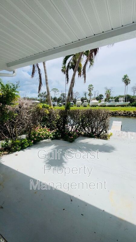 8238 Harborside Circle property image