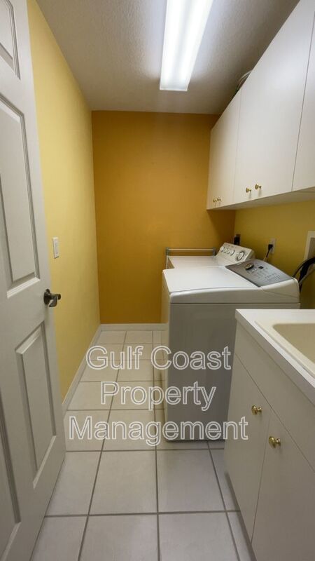 8238 Harborside Circle property image