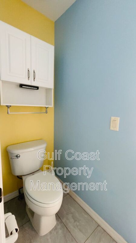 8238 Harborside Circle property image