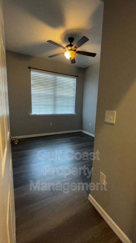 3702 Pino Vista Way Unit 4 property image