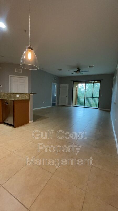 3702 Pino Vista Way Unit 4 property image