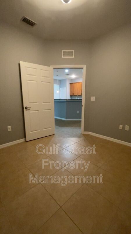 3702 Pino Vista Way Unit 4 property image