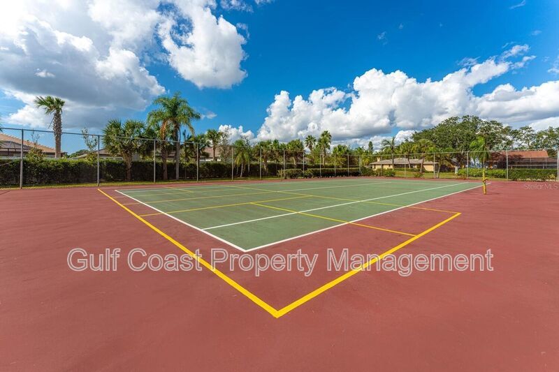 Spacious 3/2 Villa property image