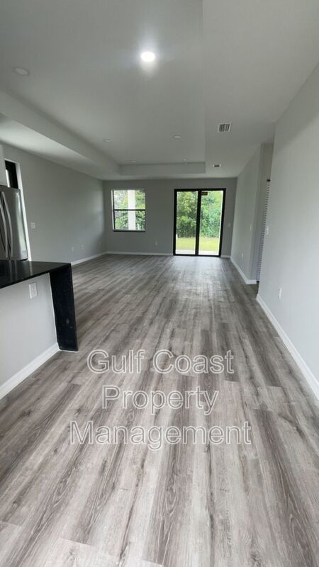 3118 15th St SW property image