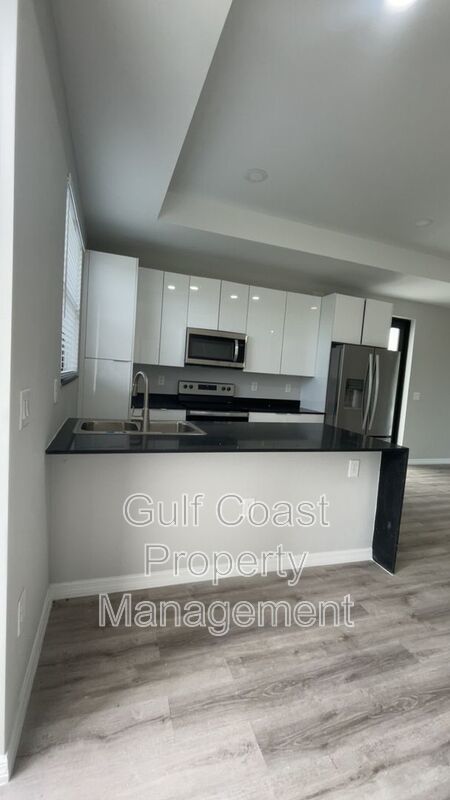 3118 15th St SW property image