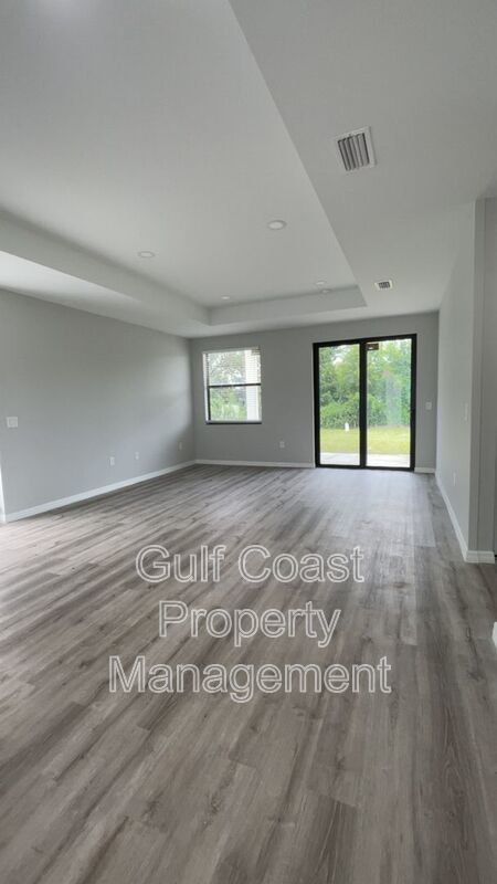 3118 15th St SW property image