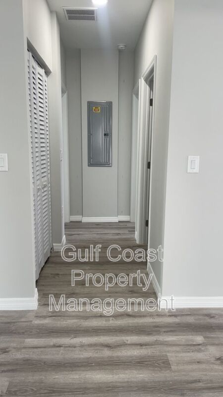 3118 15th St SW property image