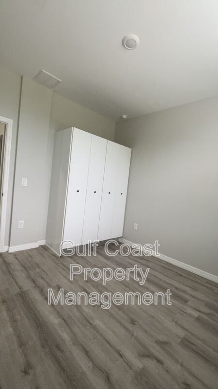 3118 15th St SW property image