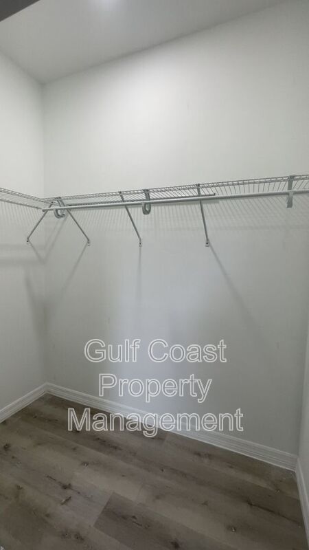 3118 15th St SW property image