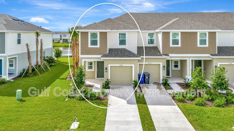 Annual Rental – New 3 Bedroom, 2.5 Bath End Unit Townhome with Garage and Serene Lake Views in Azario, Lakewood Ranch property image