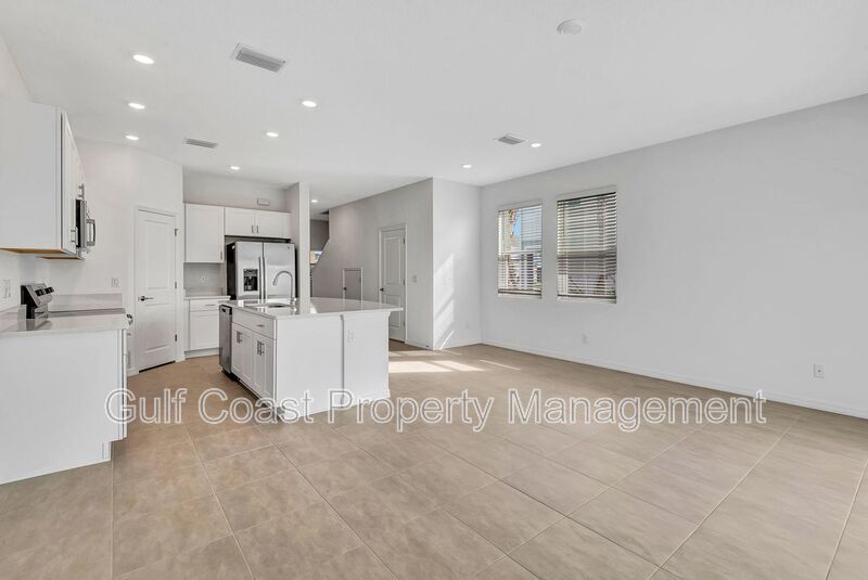 Annual Rental – New 3 Bedroom, 2.5 Bath End Unit Townhome with Garage and Serene Lake Views in Azario, Lakewood Ranch property image