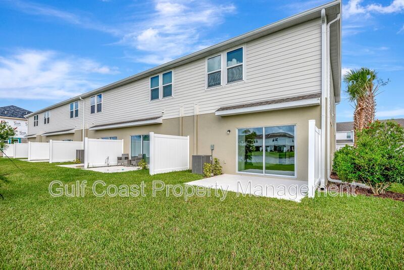 Annual Rental – New 3 Bedroom, 2.5 Bath End Unit Townhome with Garage and Serene Lake Views in Azario, Lakewood Ranch property image