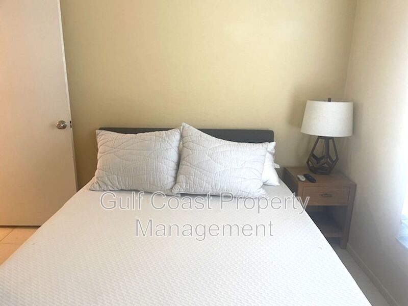 Charming & Cheerful Retreat Just Minutes from Downtown! property image