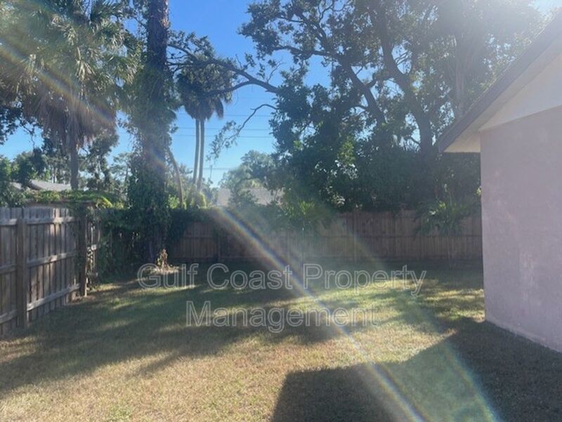 Charming & Cheerful Retreat Just Minutes from Downtown! property image