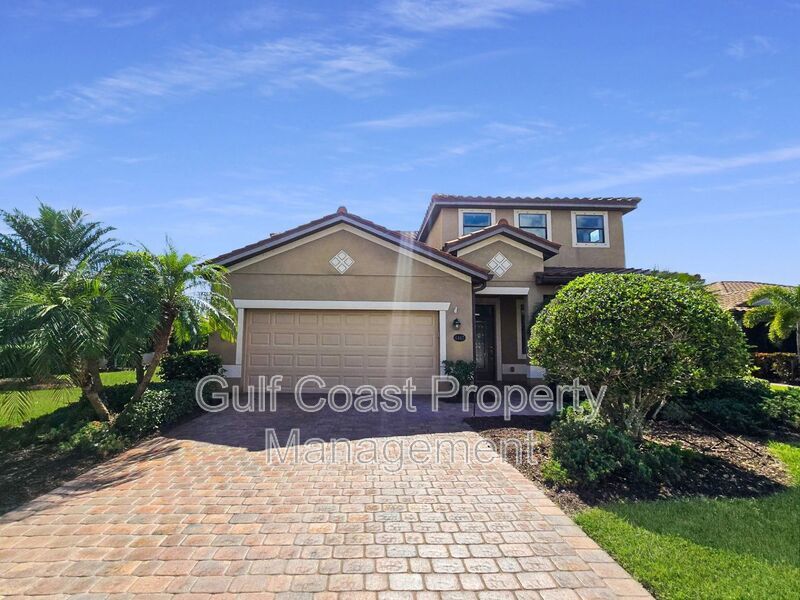 Resort-Style 4-Bedroom, 3full-Baths and 2-Half Baths Waterfront Pool Home in the Gated Community of River Strand property image