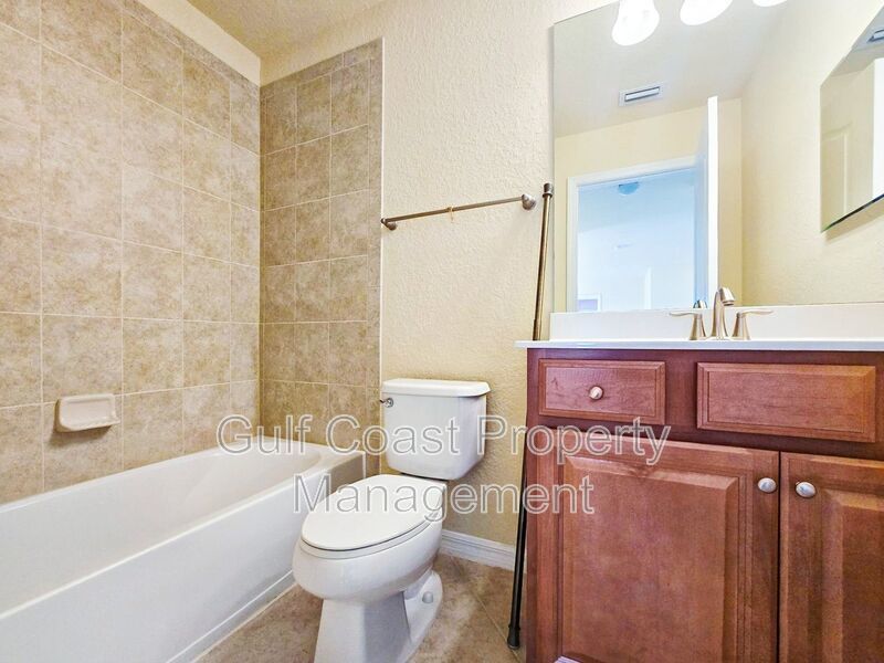 Resort-Style 4-Bedroom, 3full-Baths and 2-Half Baths Waterfront Pool Home in the Gated Community of River Strand property image