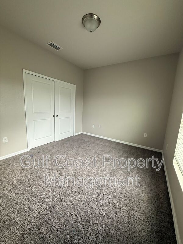 1716 NW 12th Terrace property image