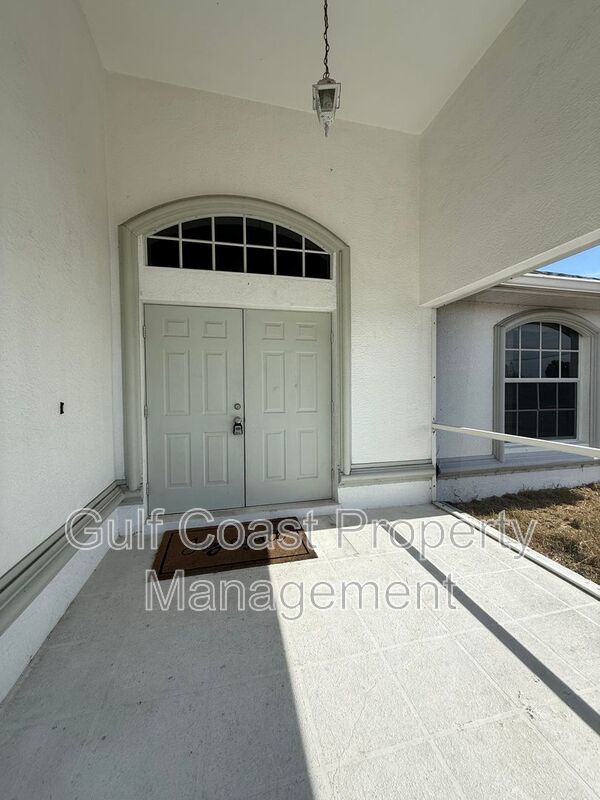 2725 Chiquita Blvd property image