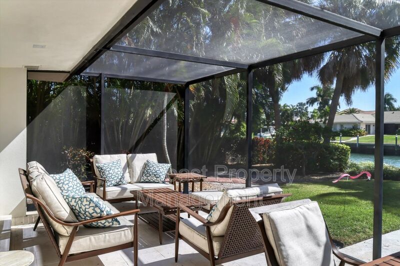 Exclusive Bird Key Waterfront Estate – 5BR Luxury Annual Rental property image