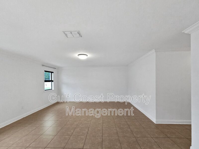 Stunning Annual Rental in Heron Creek | 3BR + Den | Loft | Gourmet Kitchen property image