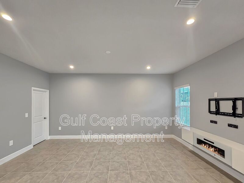 Annual-4-Bedroom, 2.5-Bath Home in Avalon Woods, Lakewood Ranch-Pet Friendly property image