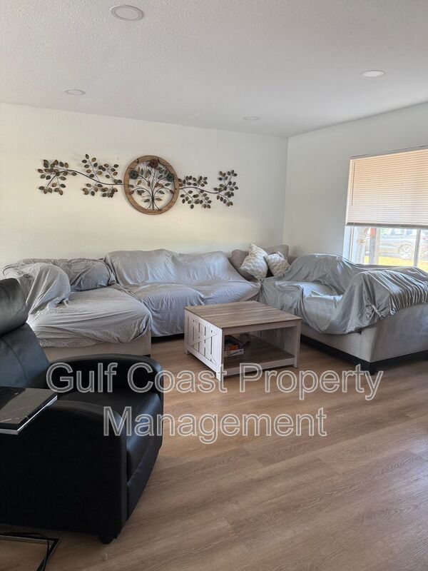 8127 Chesebro Ave property image