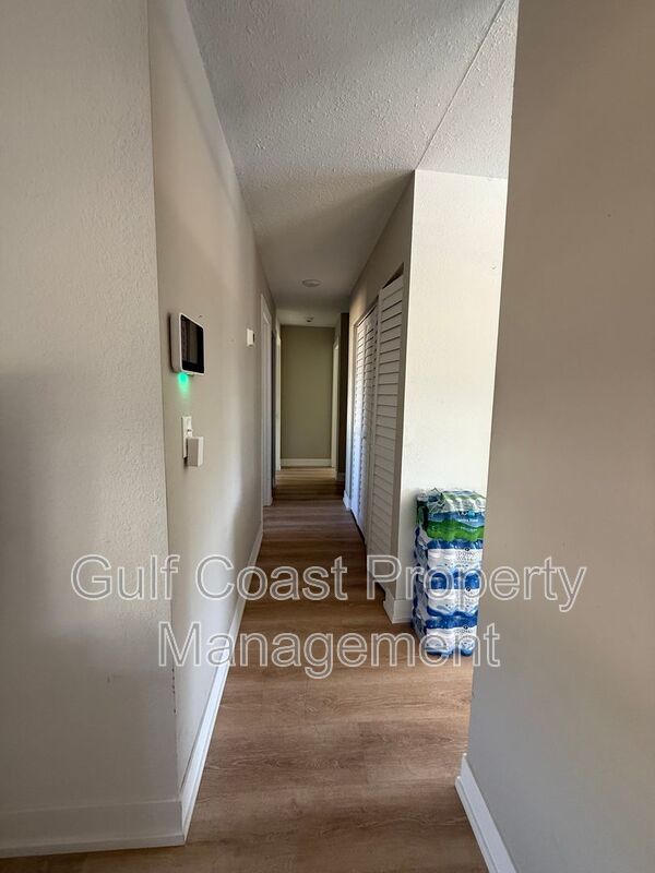 8127 Chesebro Ave property image