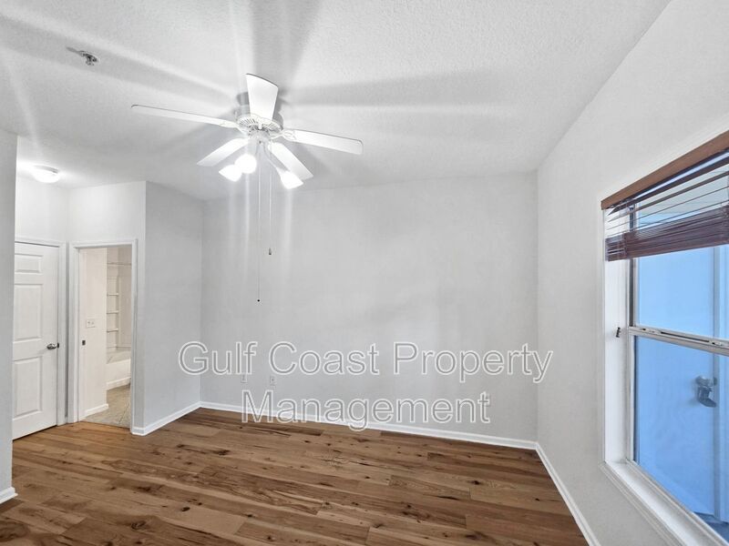 Gated Community Living with FREE Garage! Updated 2BR/2BA Condo in The Palms of Cortez property image