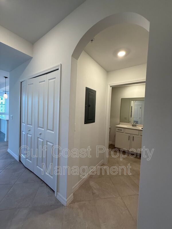 18461 Copperhead Ct. N #422 property image