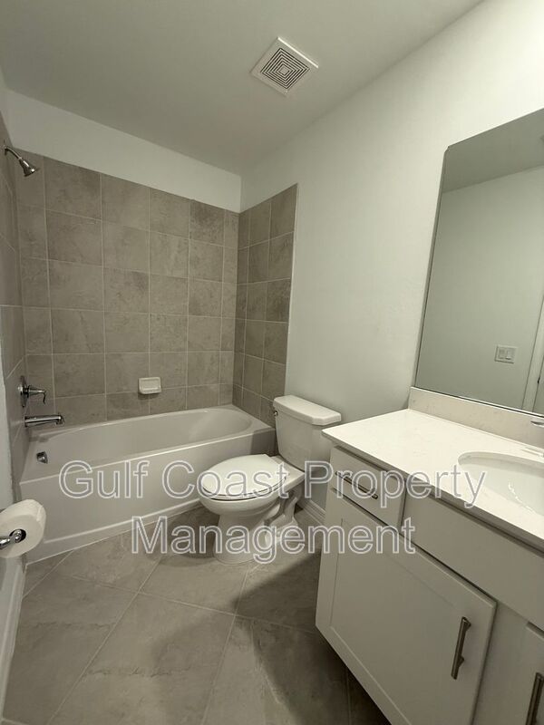 18461 Copperhead Ct. N #422 property image