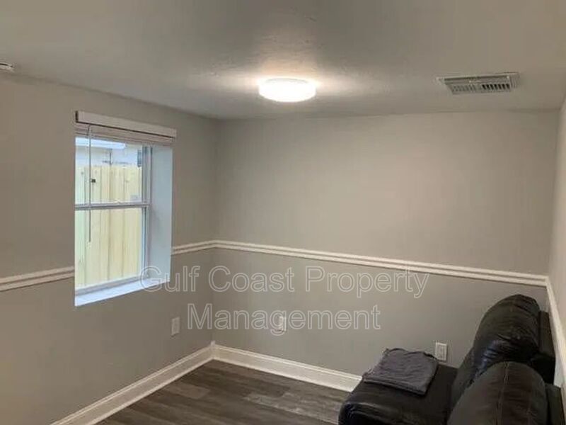 Charming 2-Bedroom with Modern Upgrades and Spacious Fenced Yard property image