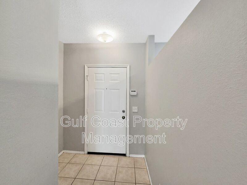 Annual 2BR/2.5BA Townhome in Gated Sabal Harbour that offers Key West Style Living property image