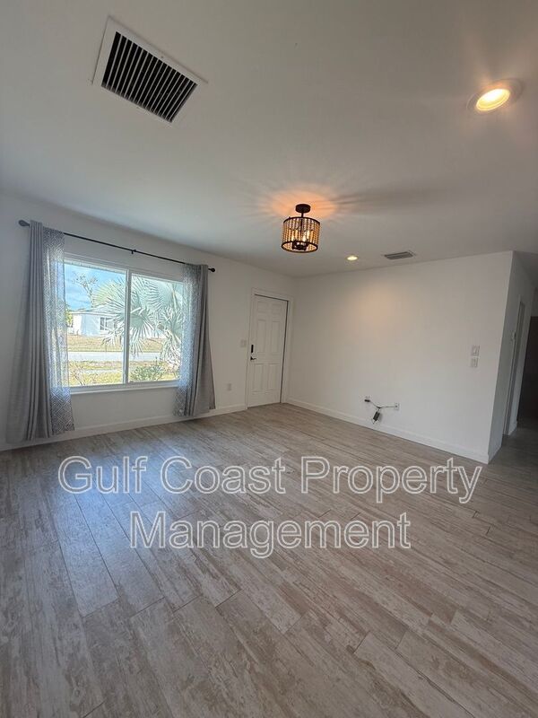 4300 Avanti Cr property image