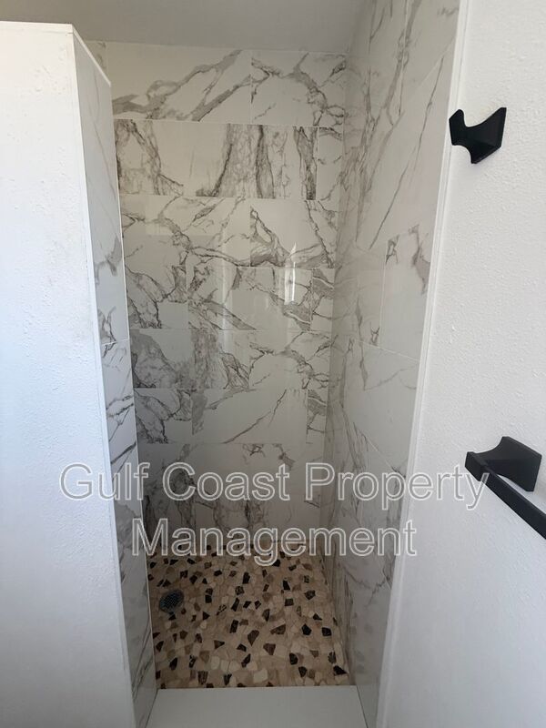 4300 Avanti Cr property image