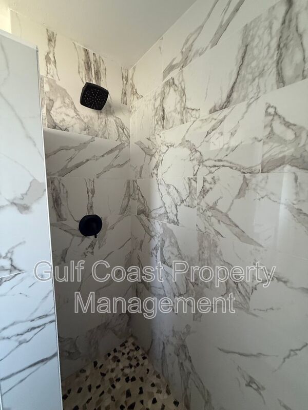 4300 Avanti Cr property image