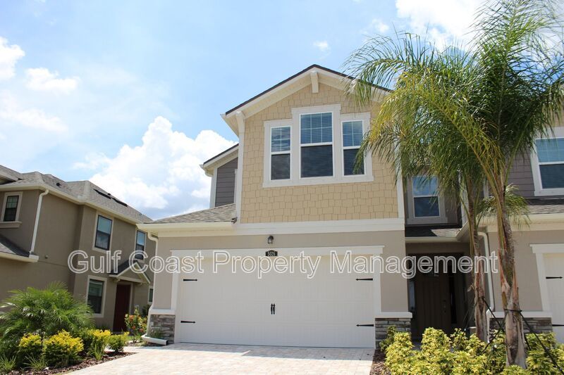 Annual Three Bedroom, Two Bath with a Two Car Garage, Town Home Located in Harmony Lakewood Ranch property image