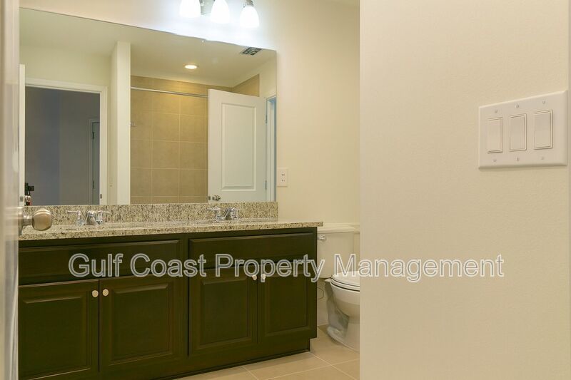 Annual Three Bedroom, Two Bath with a Two Car Garage, Town Home Located in Harmony Lakewood Ranch property image