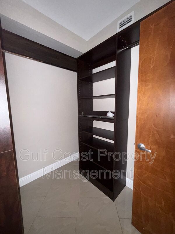 8555 Bernwood Cove Loop #103 property image