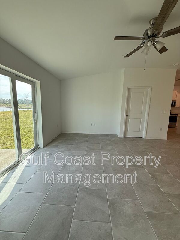 3850 Treasure Oak Way property image