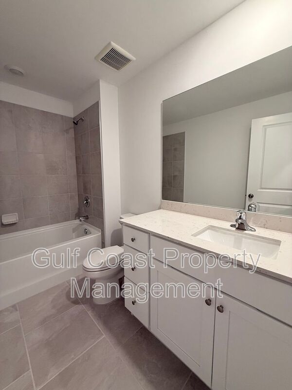 3850 Treasure Oak Way property image