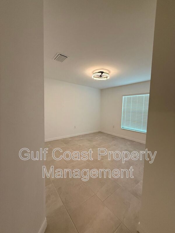 3850 Treasure Oak Way property image