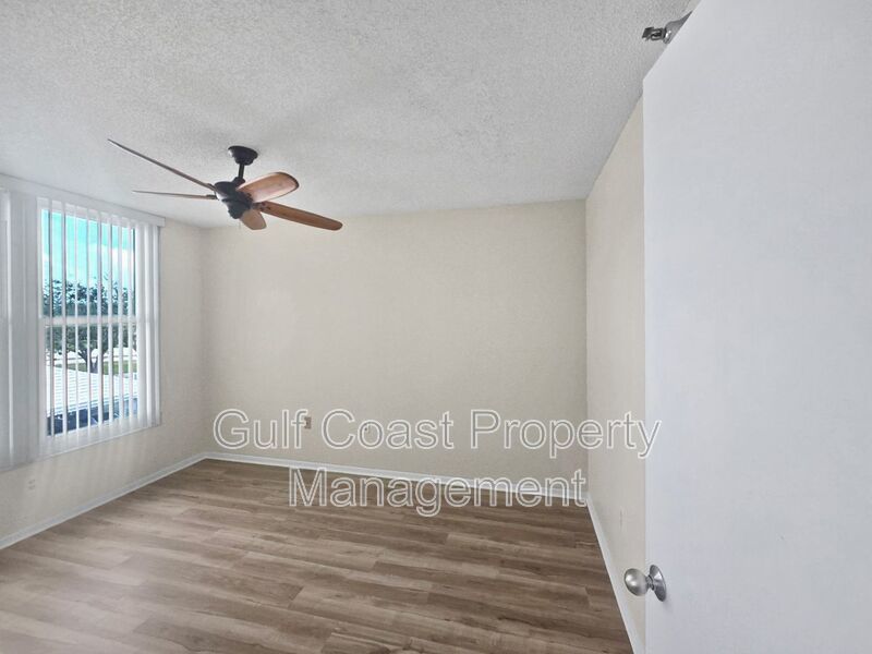 Annual Rental, Pinebrook Golf-Course View 2/2 Condo with Den, Resort-Style Amenities & Prime Location property image