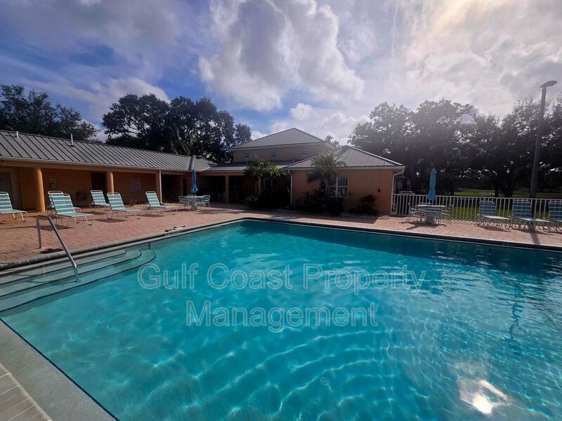 Annual Rental, Pinebrook Golf-Course View 2/2 Condo with Den, Resort-Style Amenities & Prime Location property image